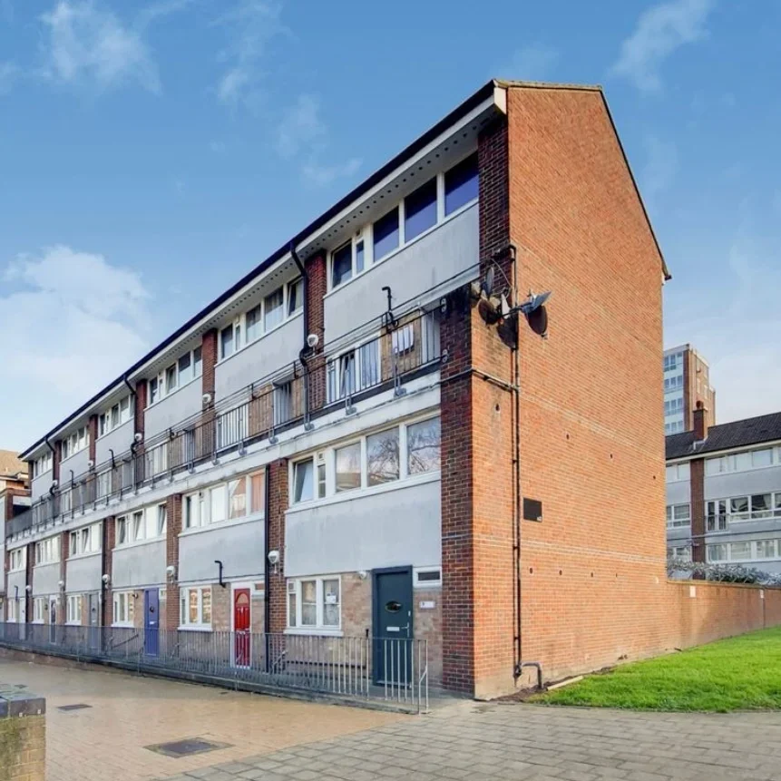 Flat Ann Street in Greater London