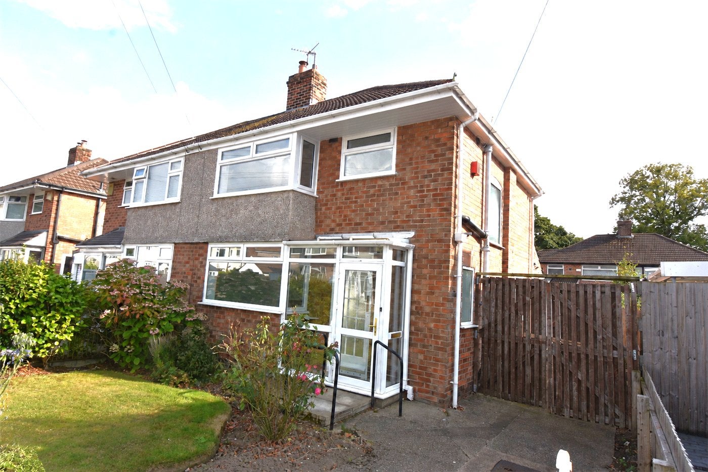 House Holly Avenue in Bebington