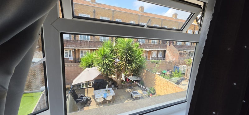 Room Darwell Close in Greater London