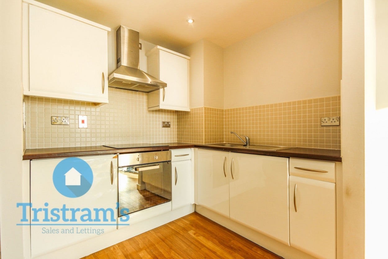Flat Bolero Square in Nottingham