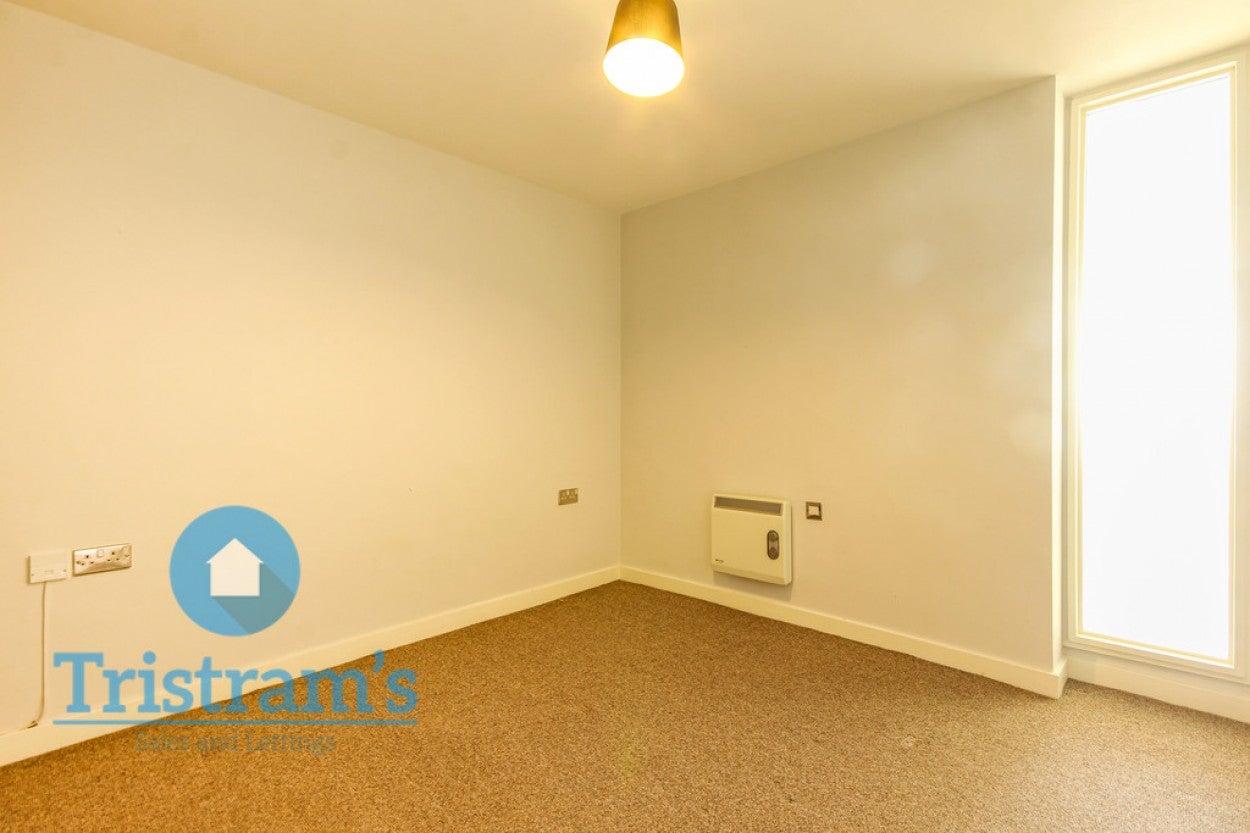 Flat Bolero Square in Nottingham