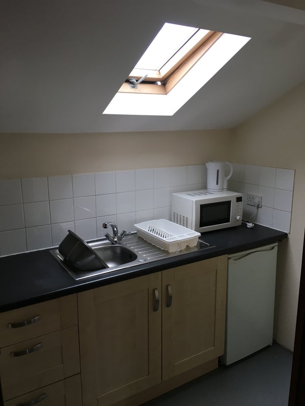 Room Emmanuel Street in Preston