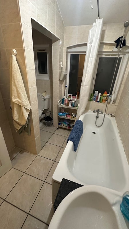Room Moravian Street in Greater London