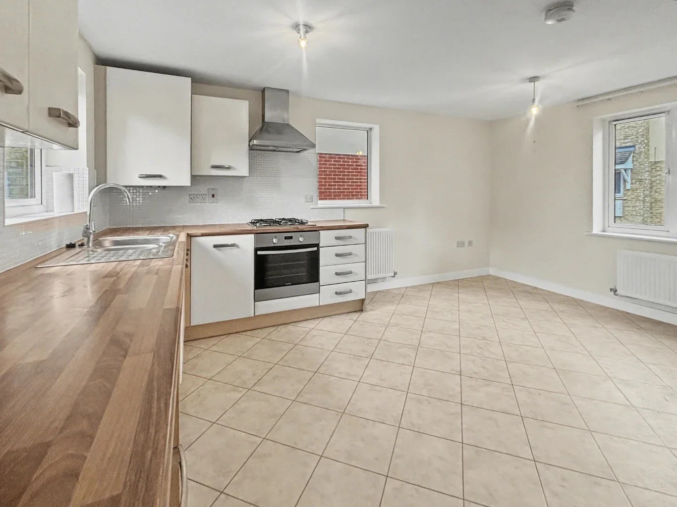 House Freston Close in Huntingdonshire