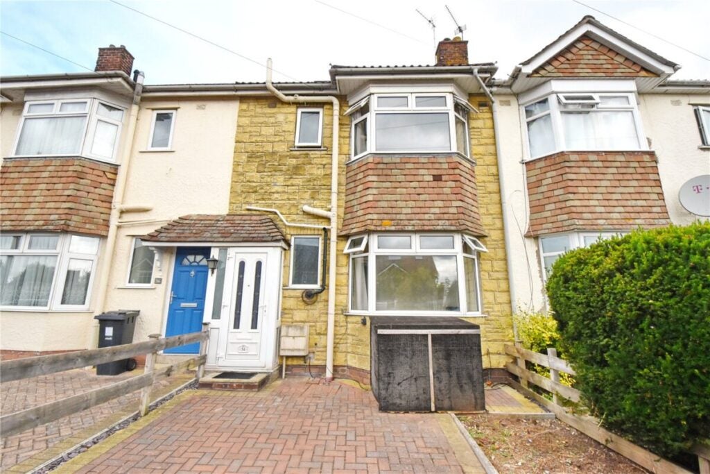 House Branksome Drive in Filton