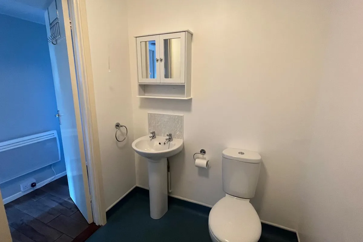 Flat Newnham Road in Northampton
