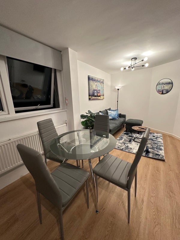 Room Bridgewater Street in Salford