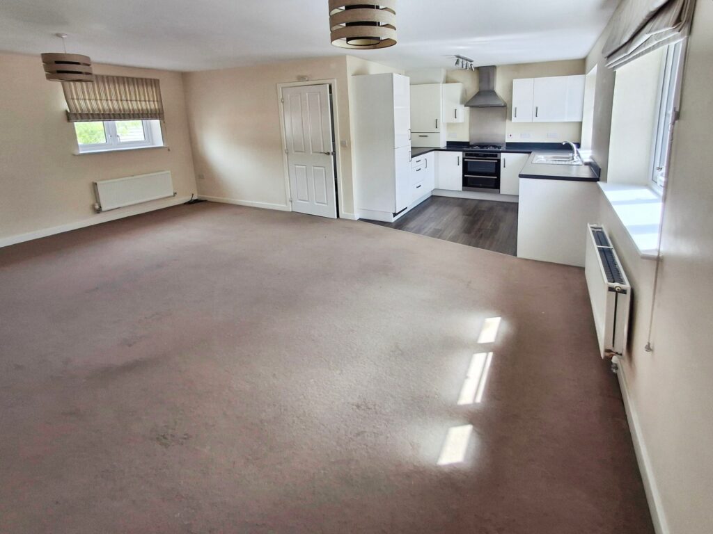 Flat Cowlin Mead in Chelmsford