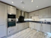 House Brambling Way in Maidenhead