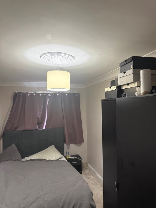 Room Copperfield Gardens in Brentwood