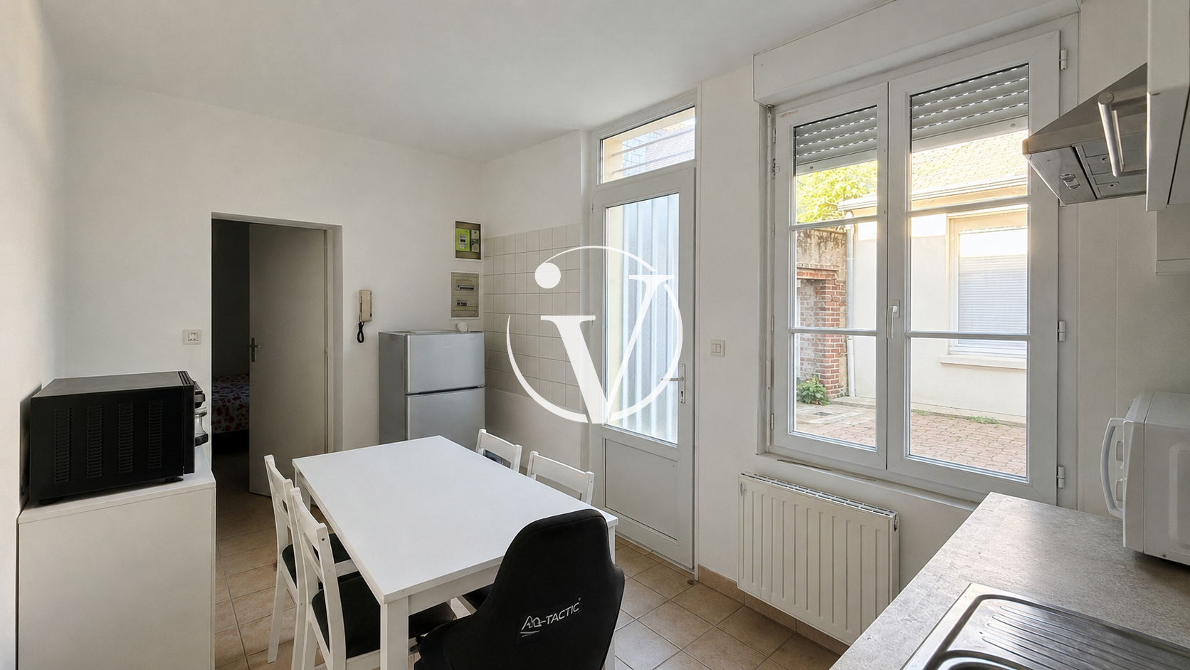 Appartement Rue des Écoles à La Ville-aux-Clercs
