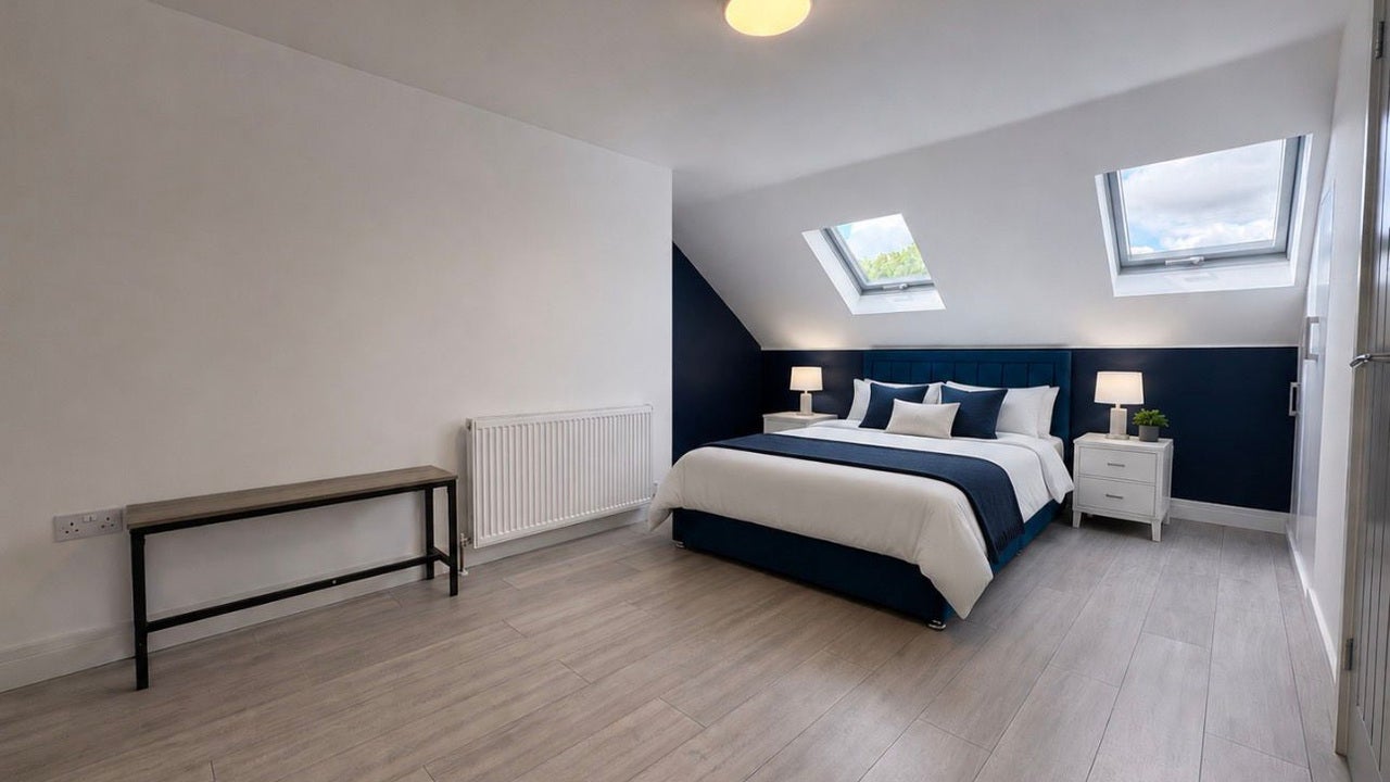 Room Avondale Road in Luton