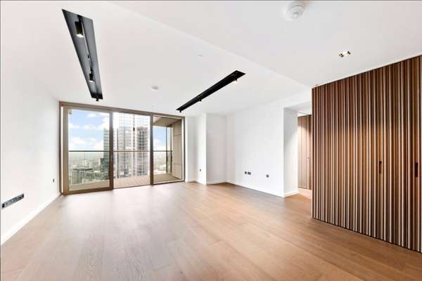 Flat Harbour Exchange Square in Greater London
