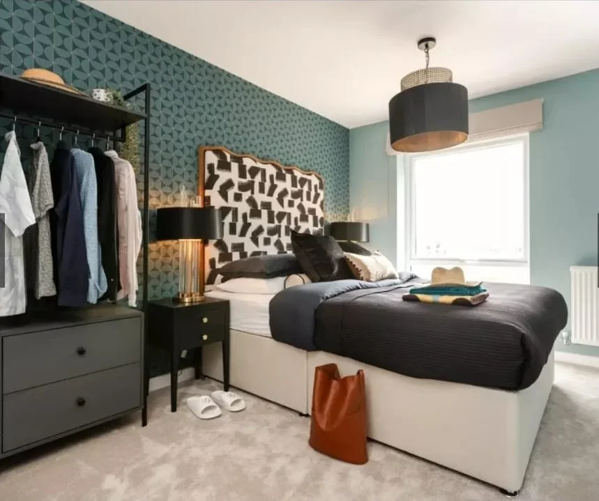 Room College Road in Gravesham