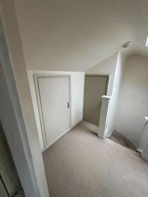 Room Albion Road in Greater London