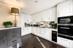 Flat Prince of Wales Terrace in Greater London