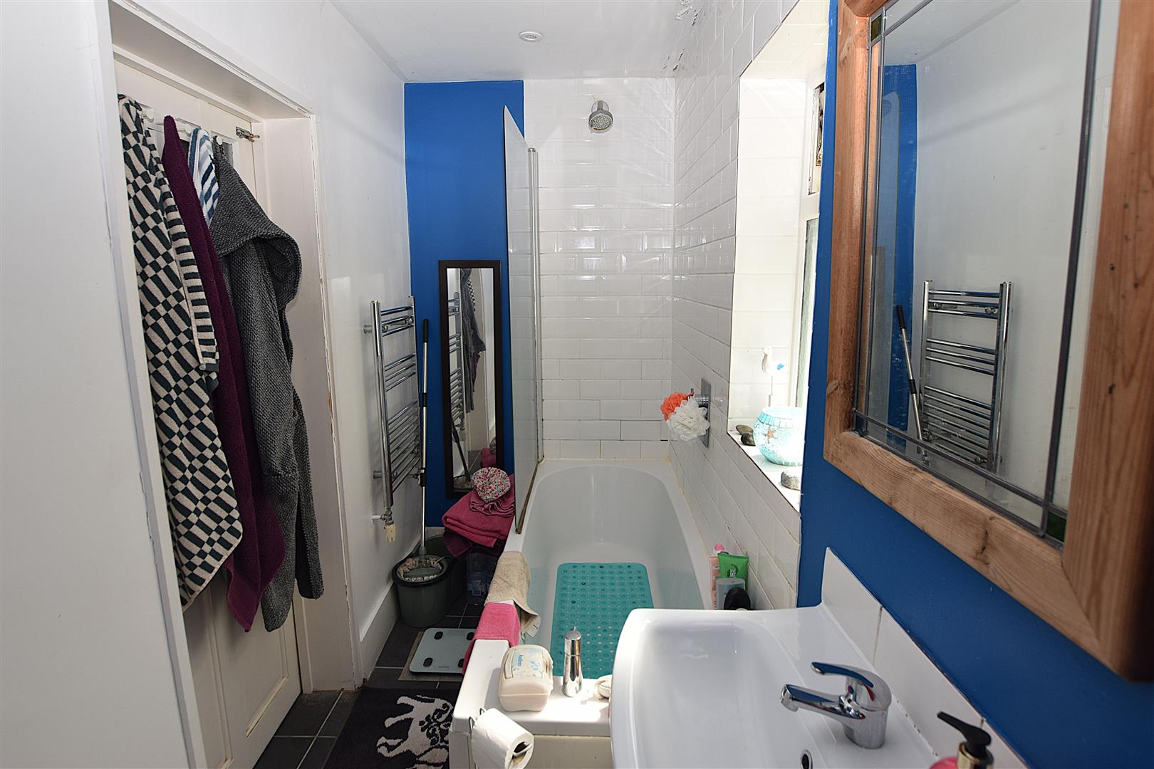Flat Silchester Road in St Leonards