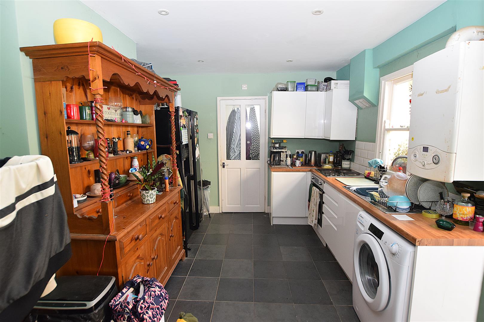 Flat Silchester Road in St Leonards