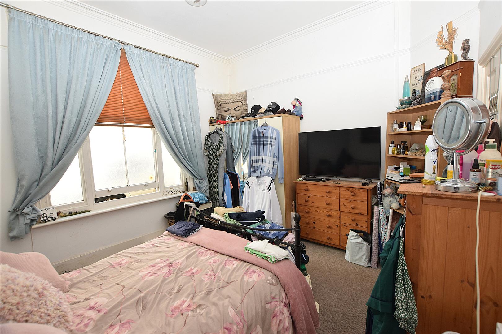 Flat Silchester Road in St Leonards