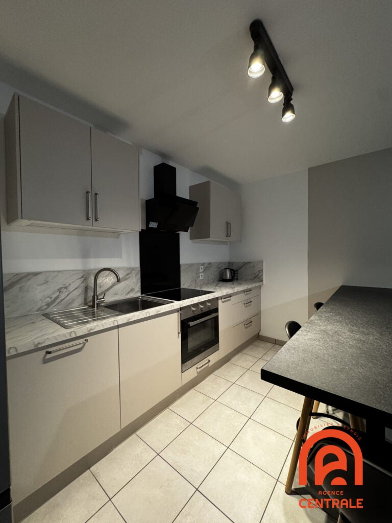 Appartement Allée Joannès Courvoisy à Meyzieu