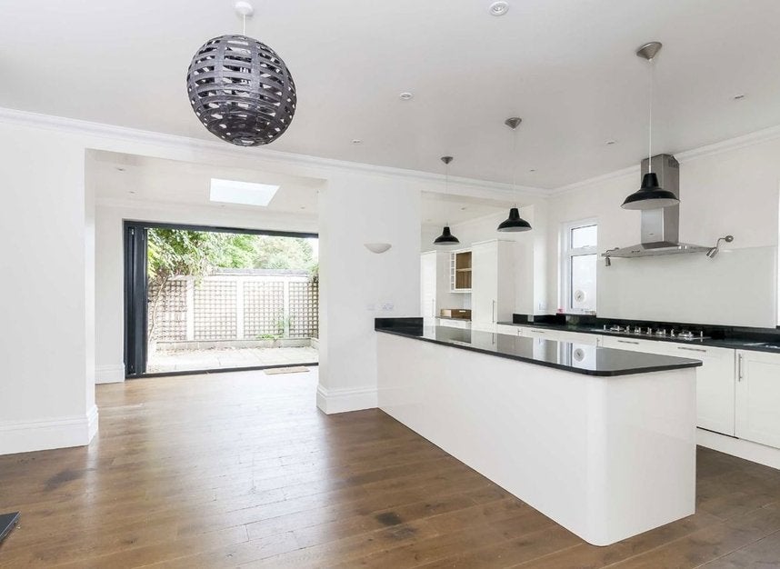 House Grove Road in Greater London