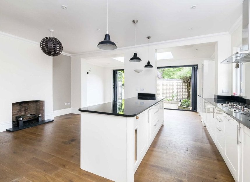 House Grove Road in Greater London