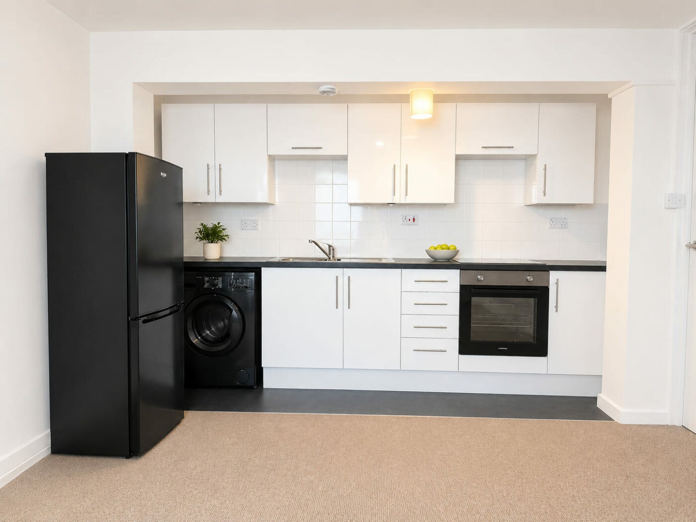 Flat Orchard Road in Bristol