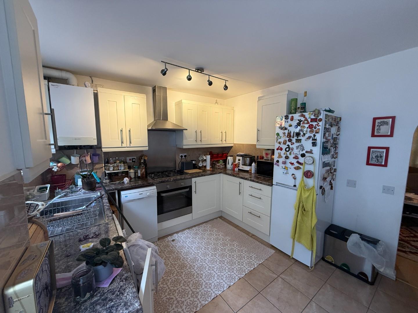 House Hutchings Close in Milton Keynes
