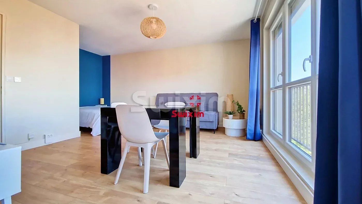 Appartement Rue Olivier Métra à Paris