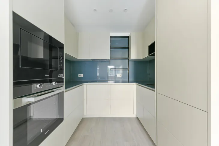 Flat Scarlet Close in Blunsdon St Andrew