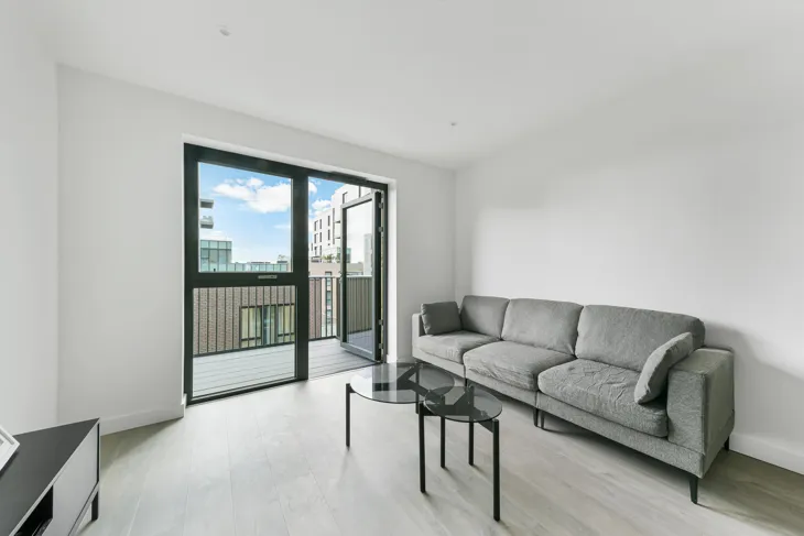 Flat Scarlet Close in Blunsdon St Andrew