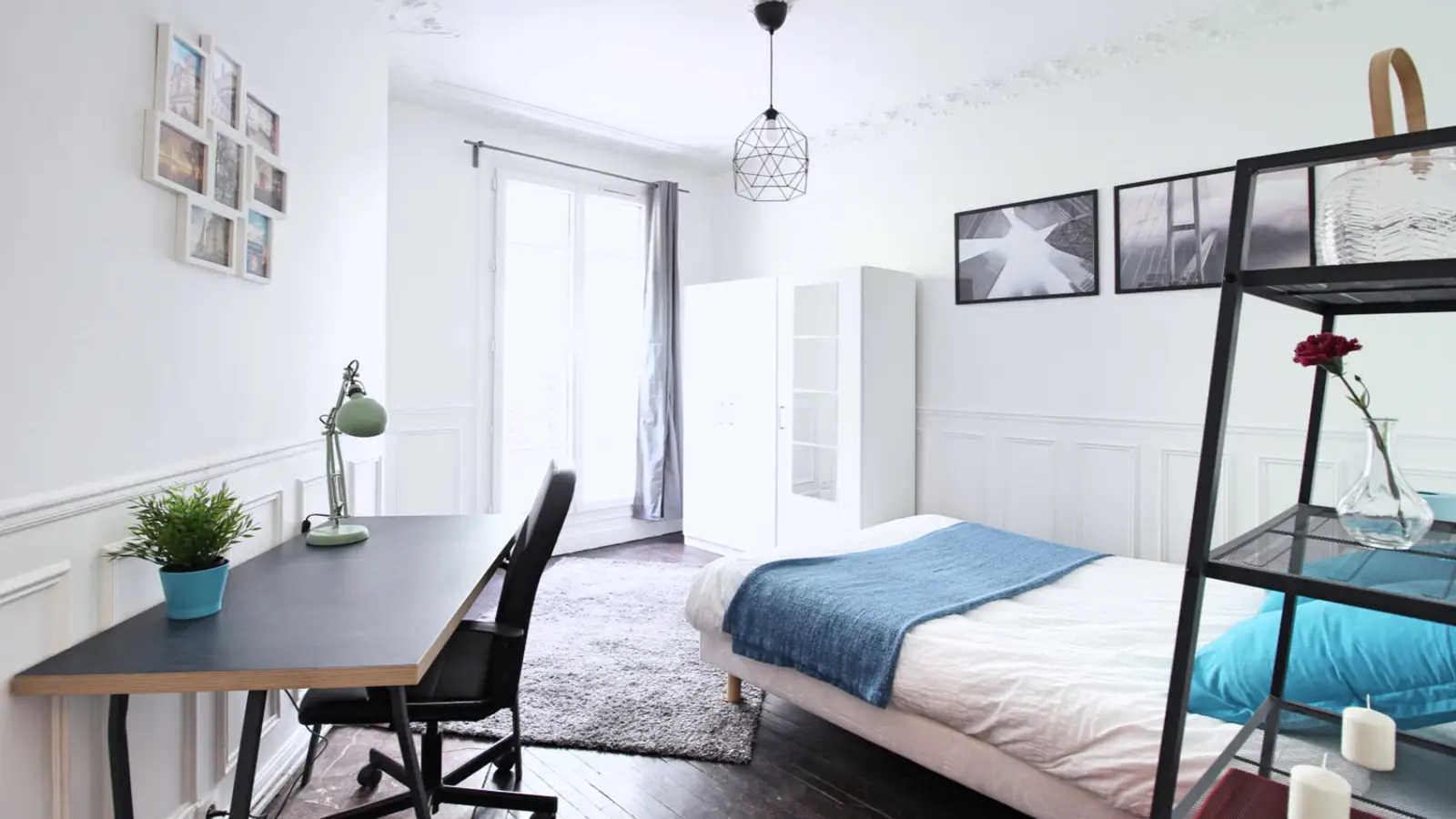 Flat Avenue Gambetta in Paris