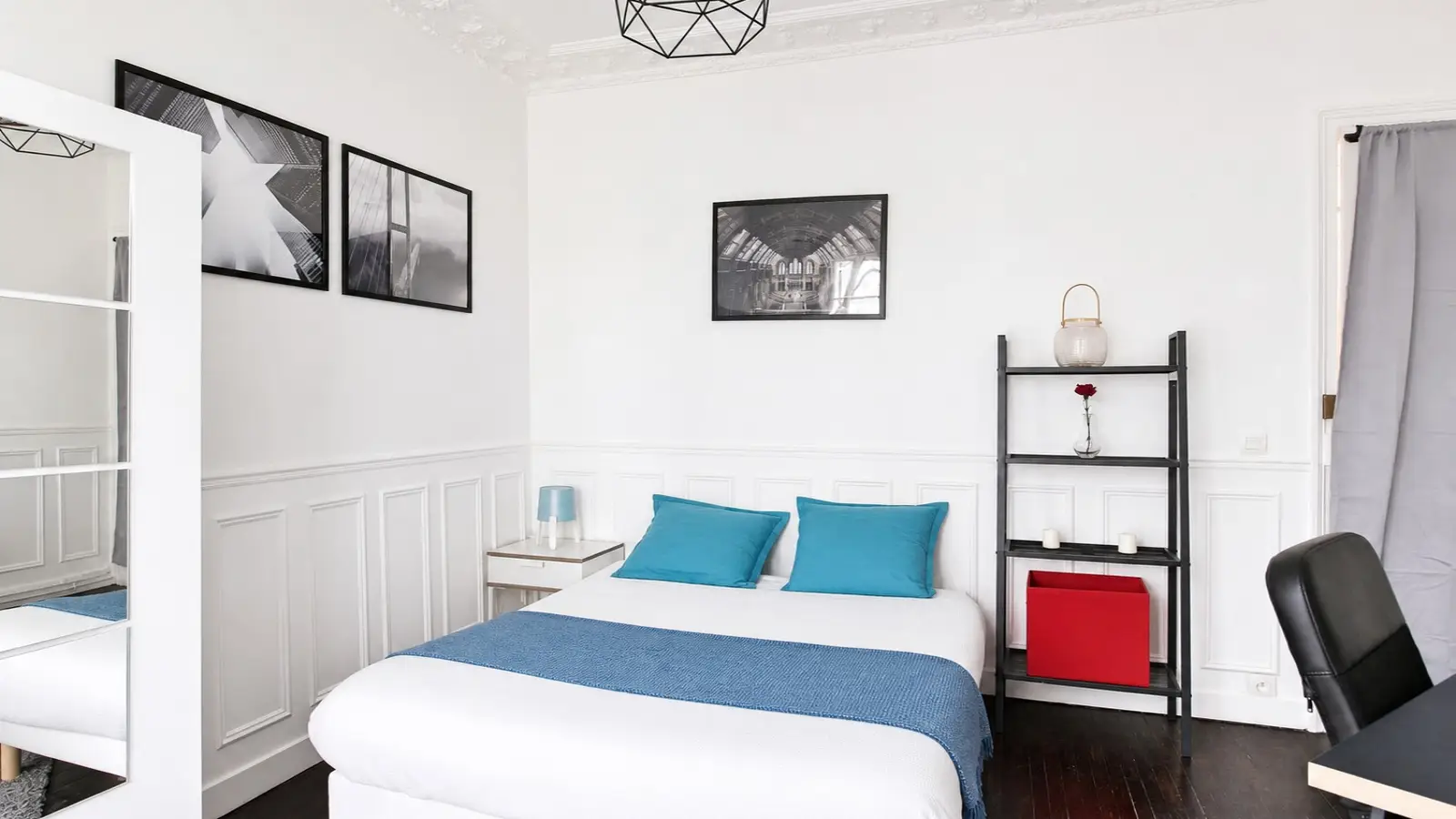Chambre Avenue Gambetta à Paris