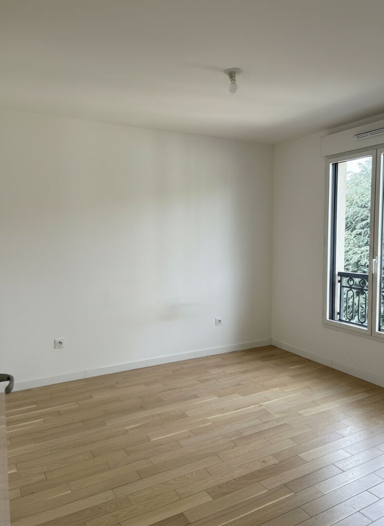 Flat Route de la Porte de Châtillon in Clamart