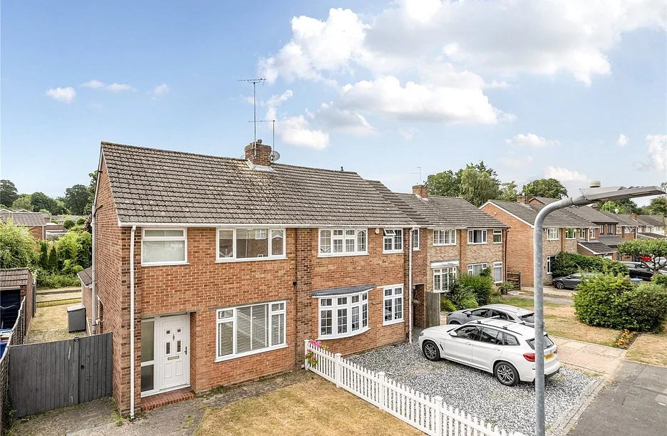 House Prince Andrew Way in Winkfield