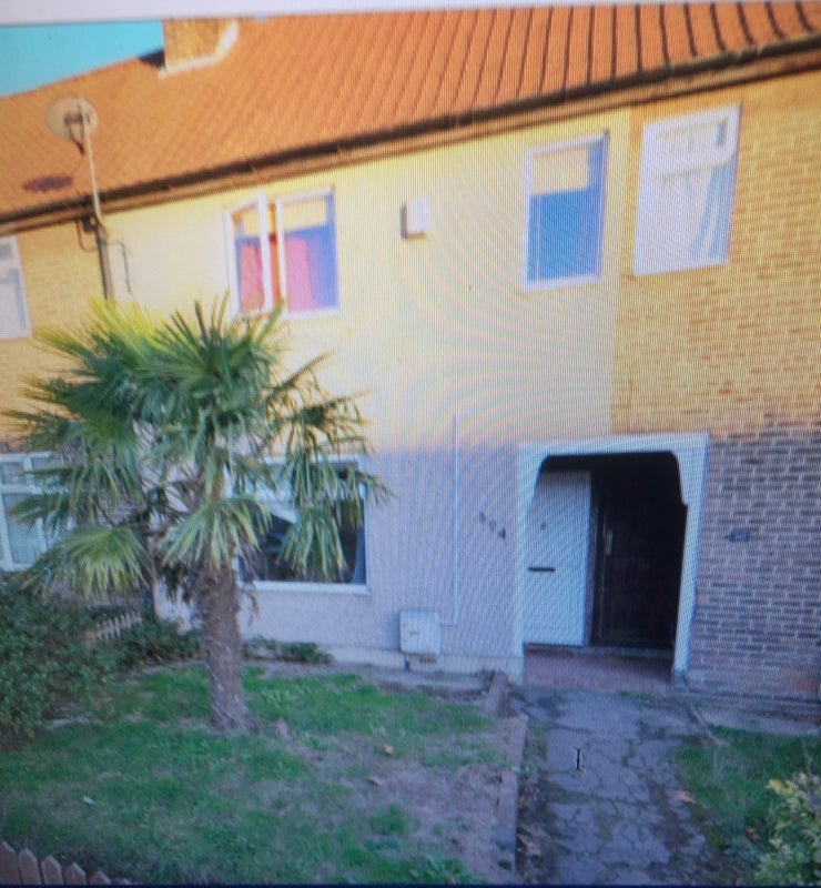 Room Downham Way in Greater London
