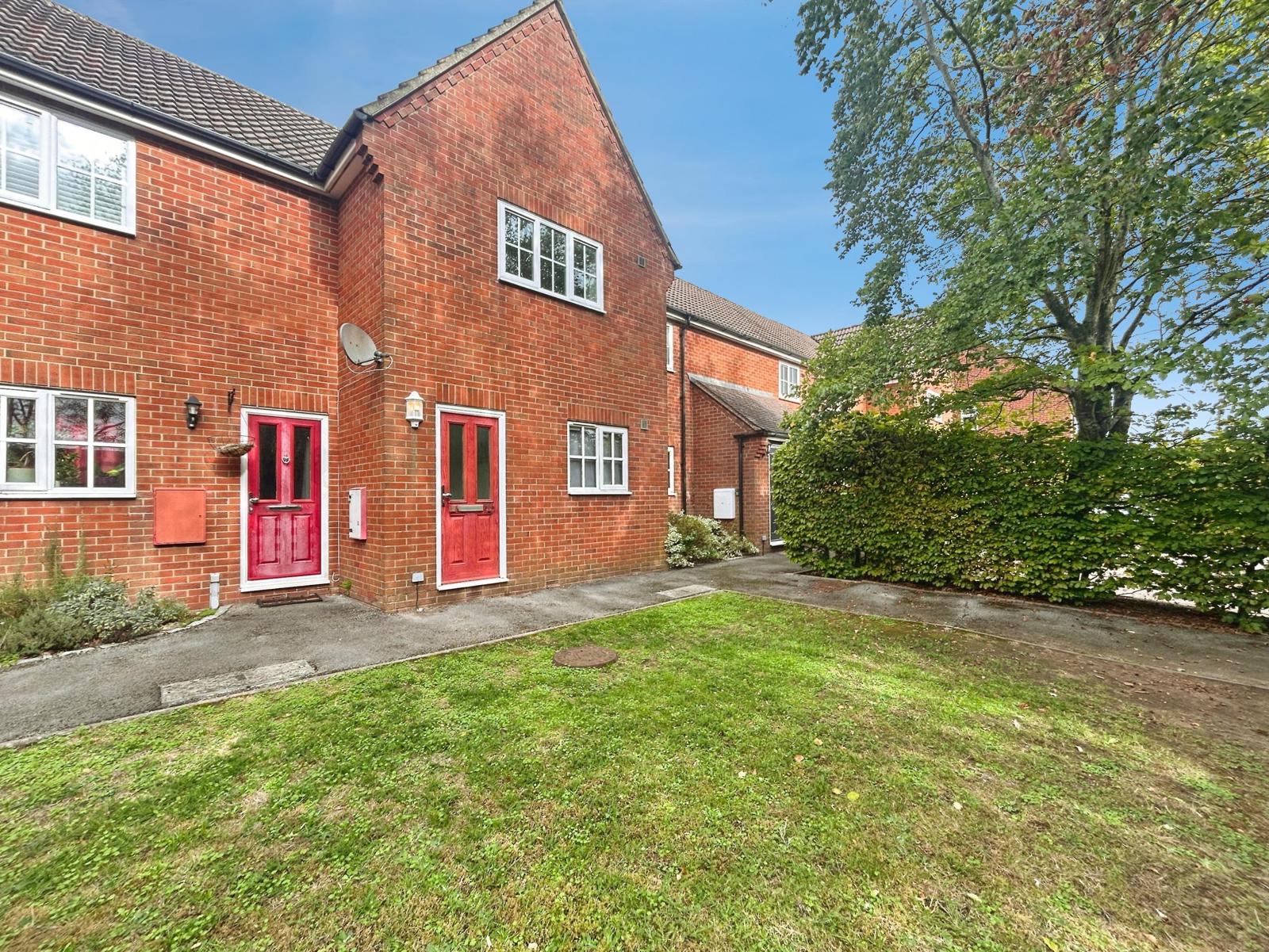 Flat Saint Thomas Court in Thatcham