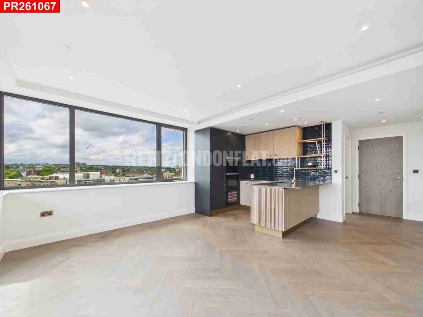 Flat Berry Hill in Taplow