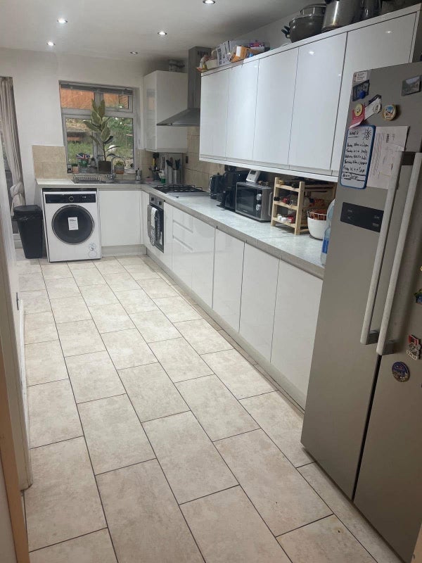 Room Glyn Vale in Bristol