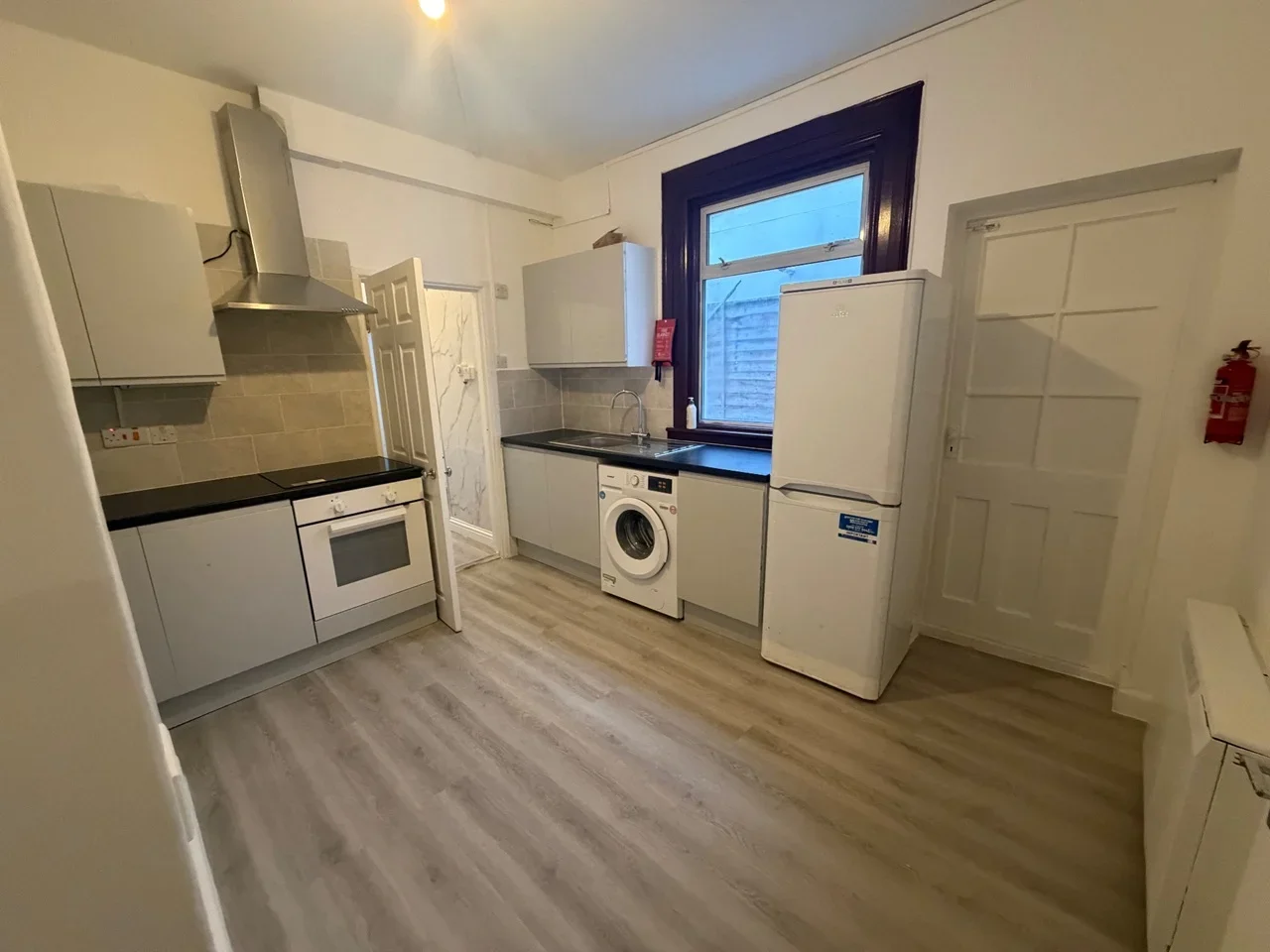 Flat Halley Road in Greater London