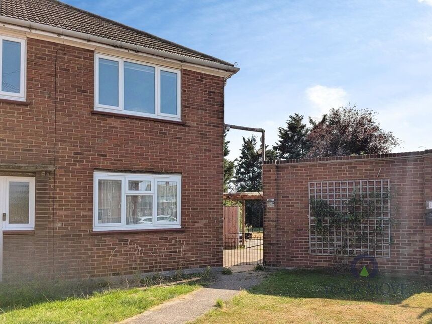 Flat Almond Tree Close in Borough of Swale