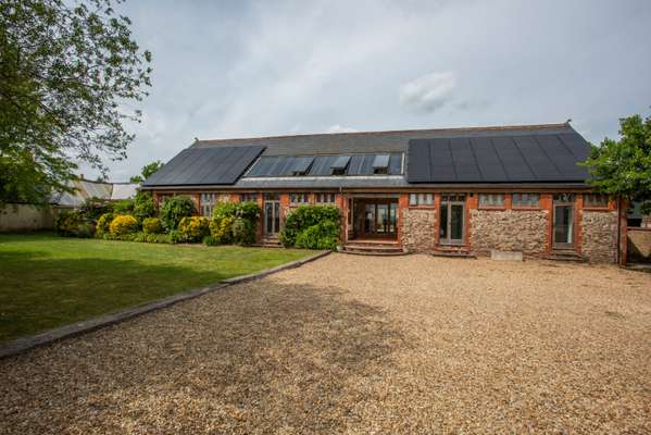 House Fennington Lane in Taunton