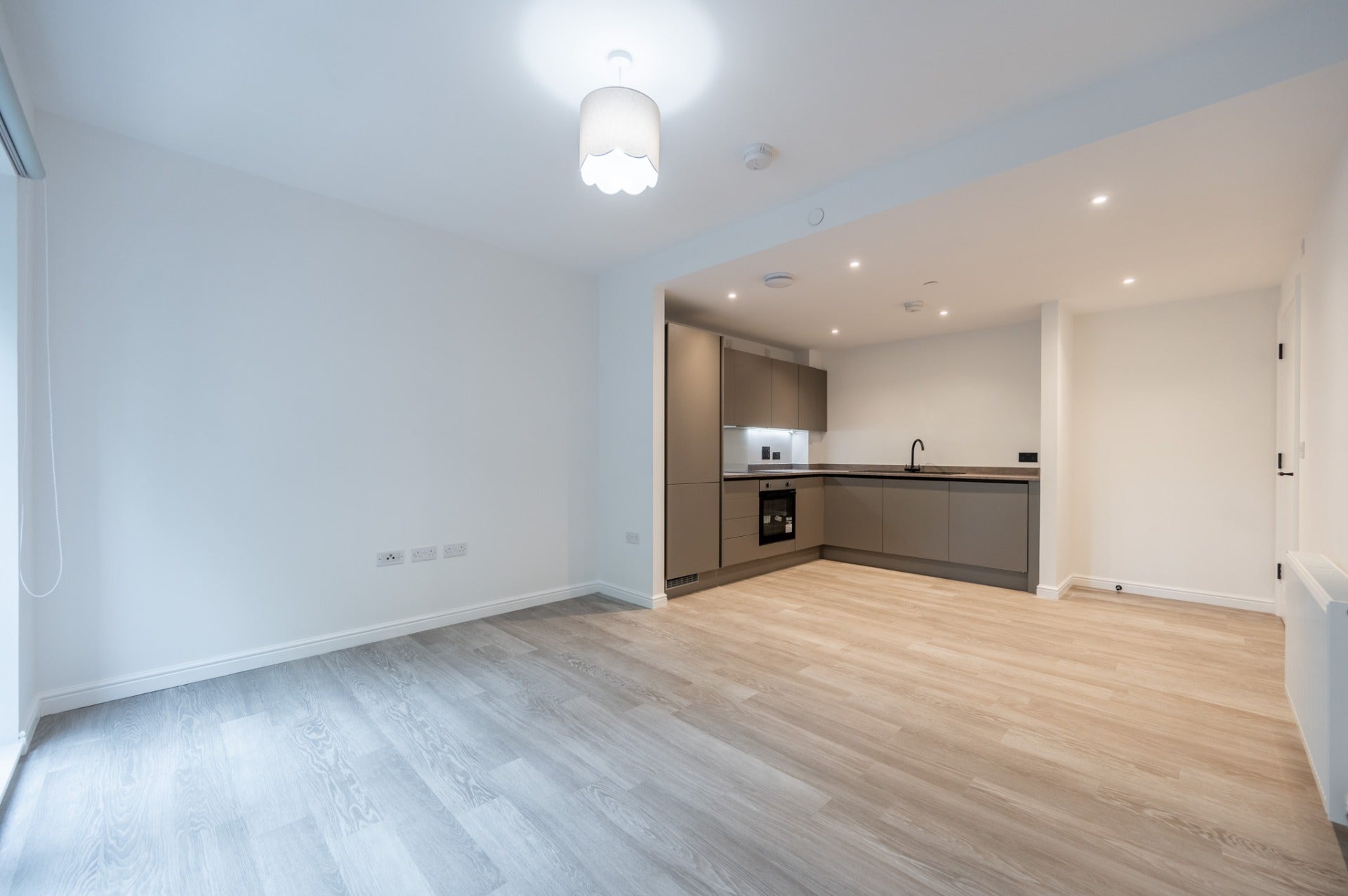 Flat Maxwellton Road in Paisley