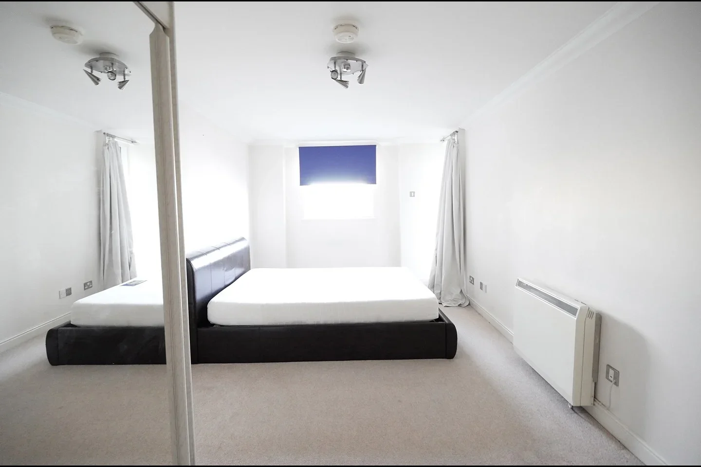Flat Glaisher Street in Greater London