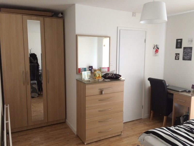 Room Haseley Close in Redditch