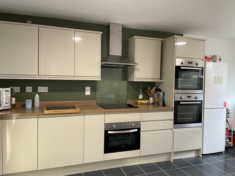 Room Haseley Close in Redditch