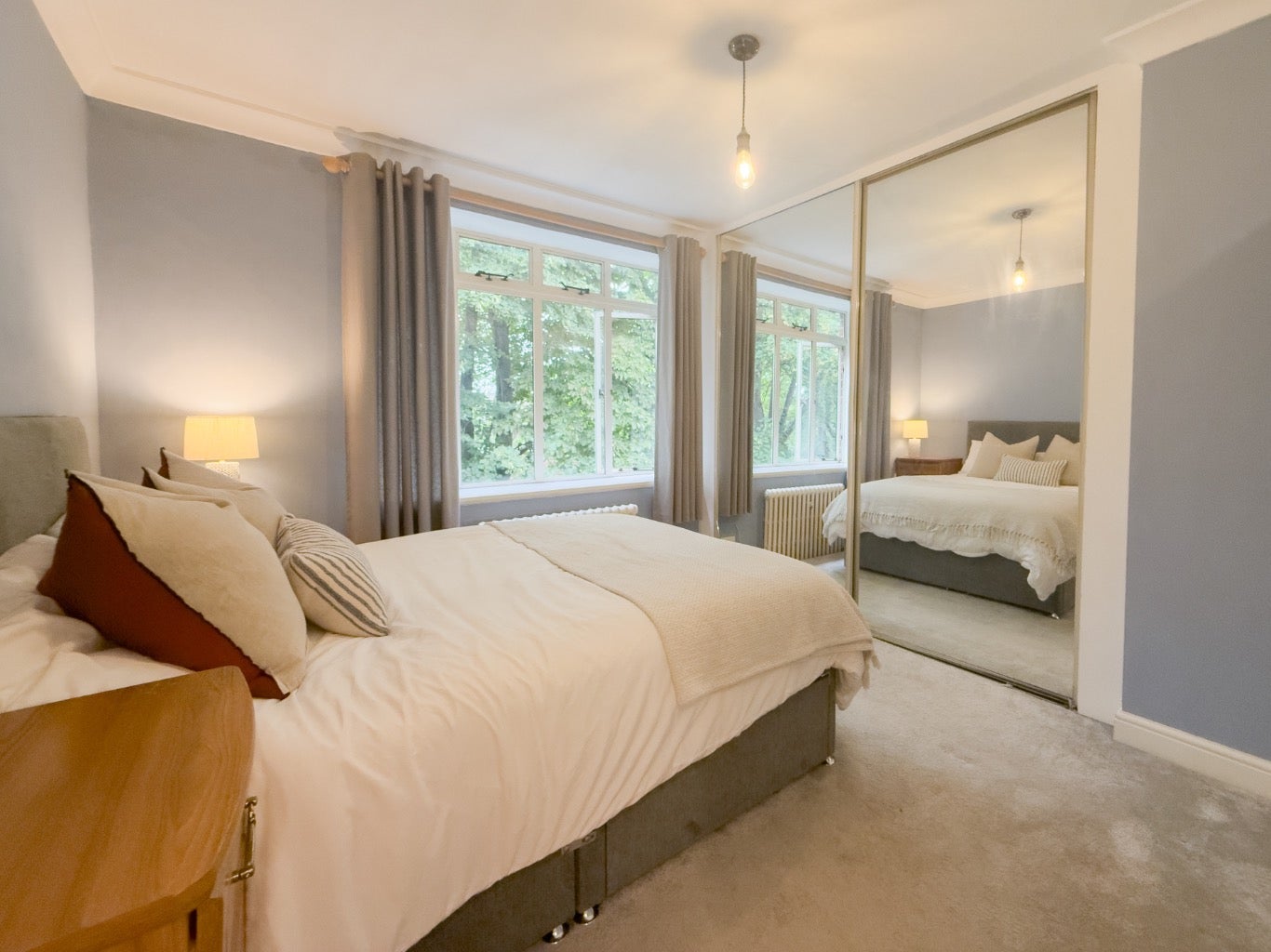 Flat Wilmslow Road in Manchester