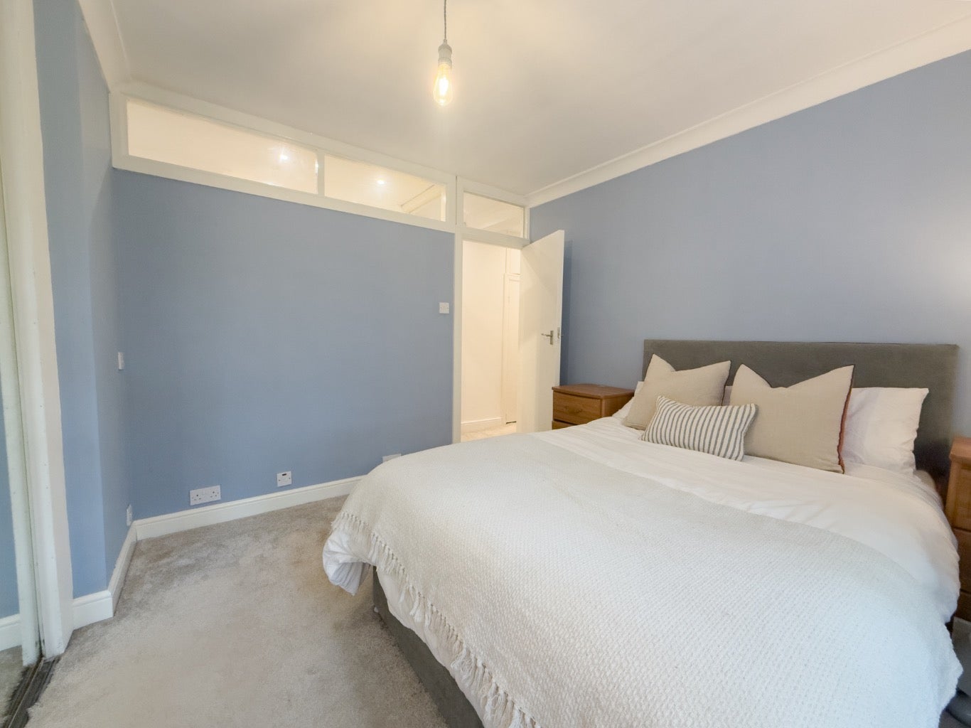 Flat Wilmslow Road in Manchester