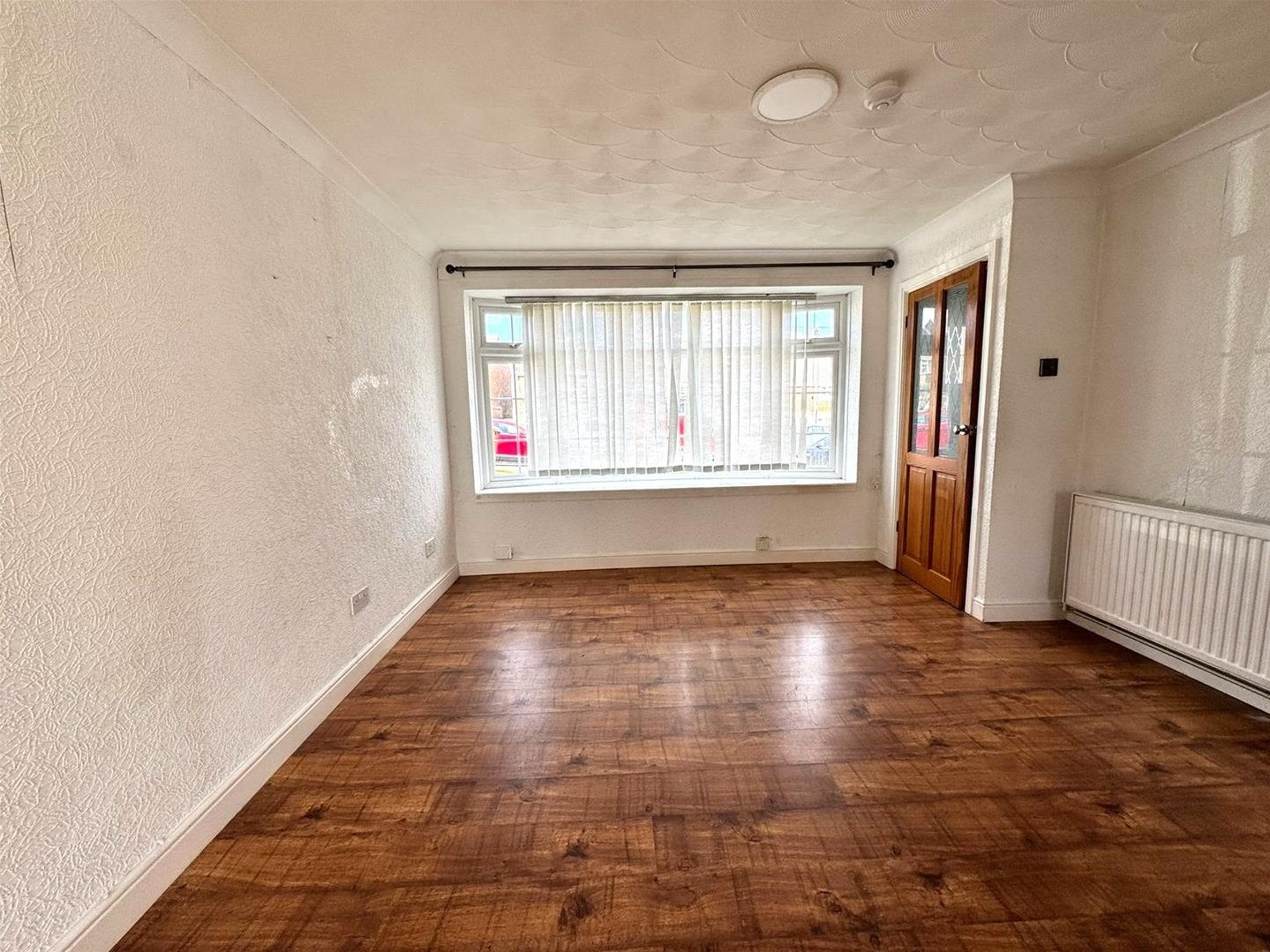 House Chester Close in Strood