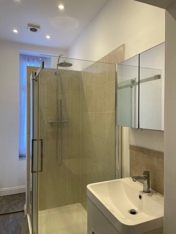 Room Lawn Lane in Greater London